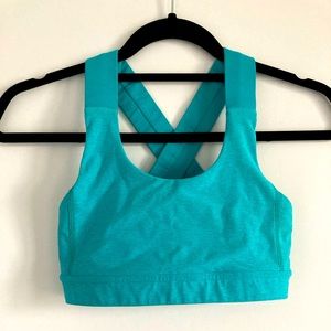 Lululemon sports bra S